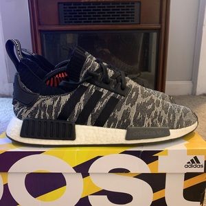 adidas nmd pk r1 black glitch